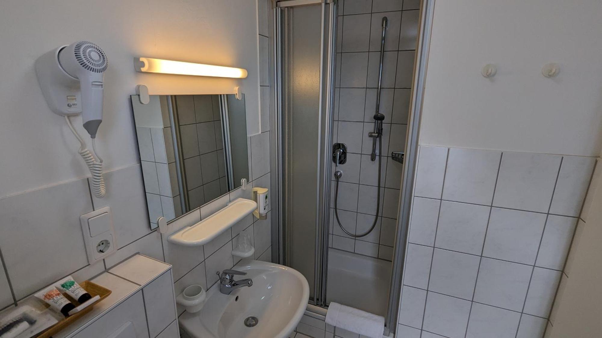 שטוטגרט Gaestehaus Ziegler מראה חיצוני תמונה