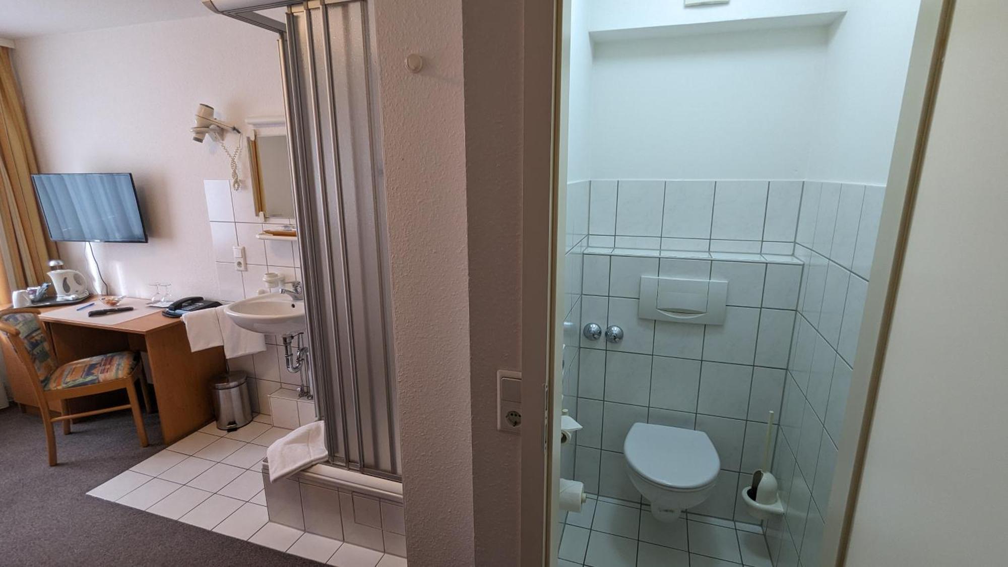 שטוטגרט Gaestehaus Ziegler מראה חיצוני תמונה